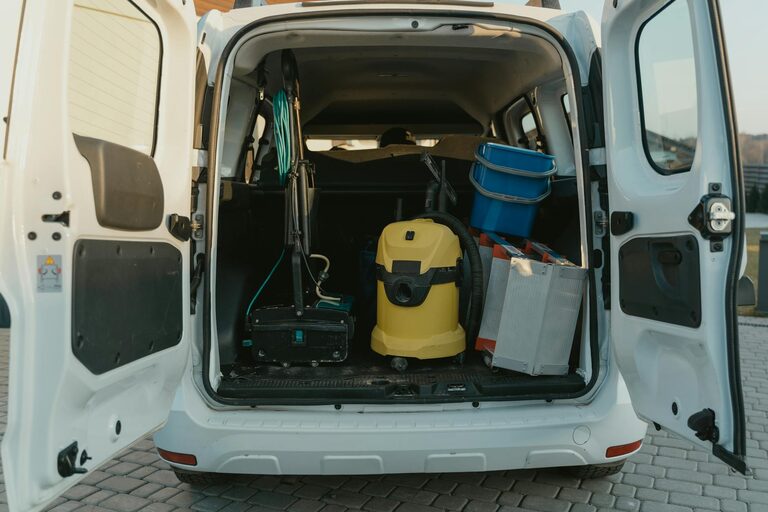 How to Keep Your Car Organized and Clean for a Stress-Free Drive
