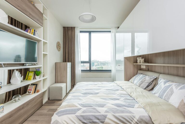 How to Refresh Your Bedroom on a Budget: Simple and Stylish Ideas